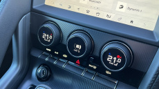 Jaguar F-Type 5.0 P450 Supercharged V8 R-Dynamic 2dr Auto AWD Petrol Coupe